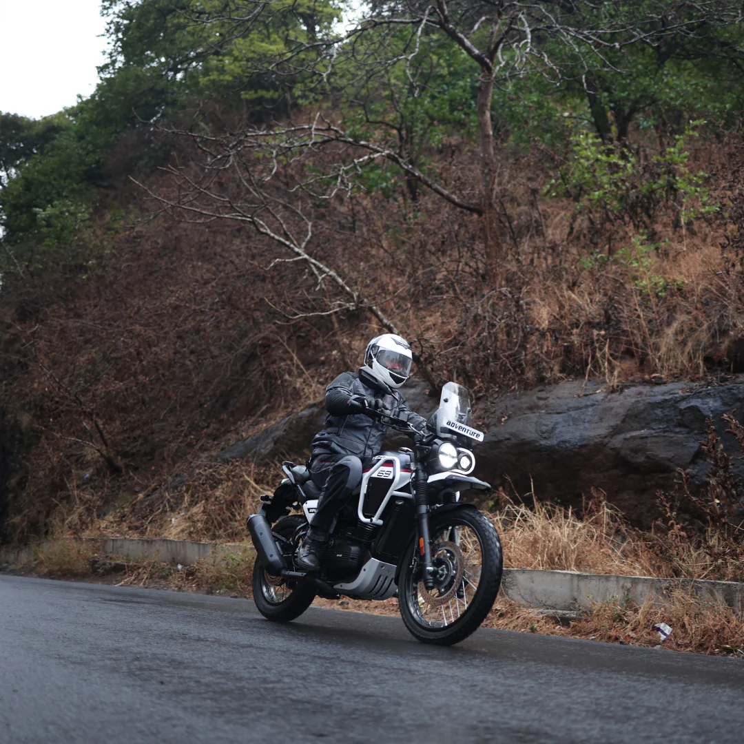 Yezdi Adventure: Single Headlamp - Image 4